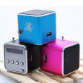 Mini Altavoz Digital Radio FM (Lector MicroSD, USB, Radio FM, Varios Colores)